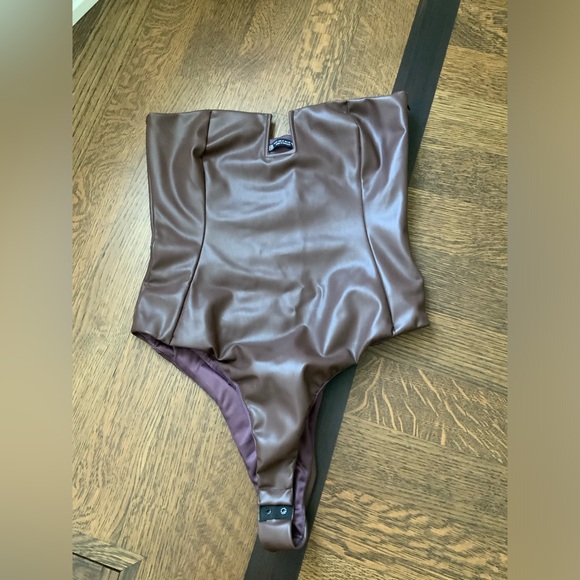 ZARA Brown Faux Leather Bodysuit Strapless Blogger Piece Size Medium BRAND NEW - Picture 5 of 12